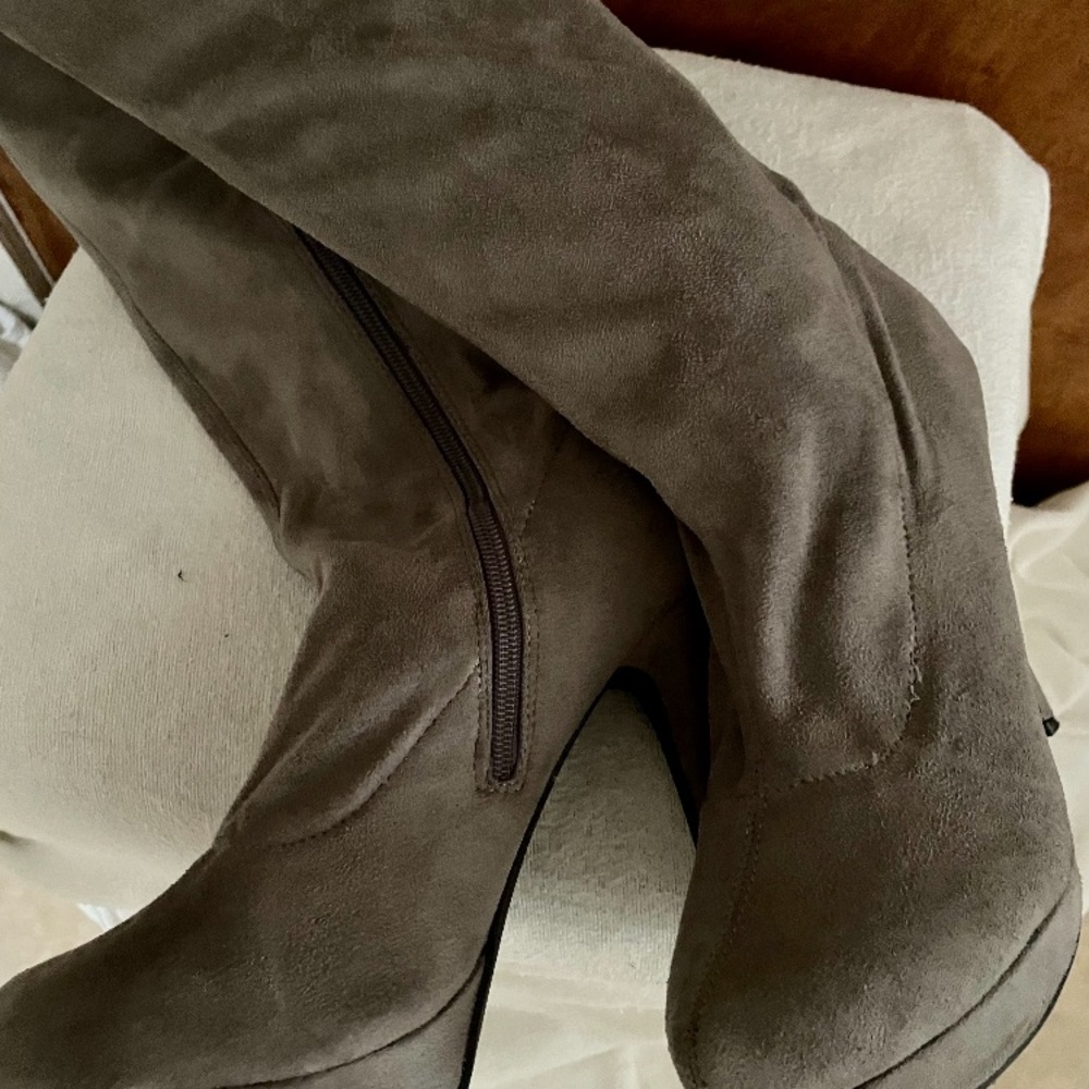 Faux Suede, Gray, Above Knee Boot. Size 10. Stretchy Faux Suede.